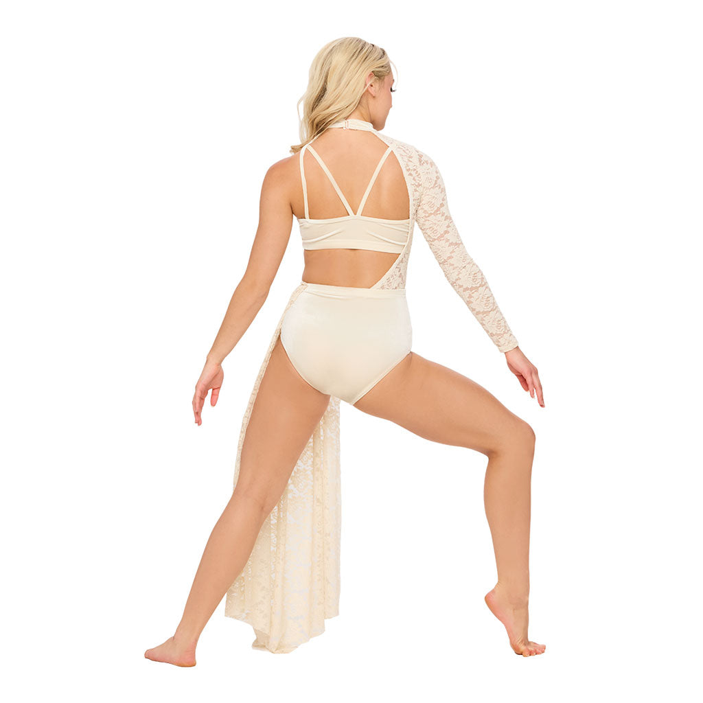 Style 832